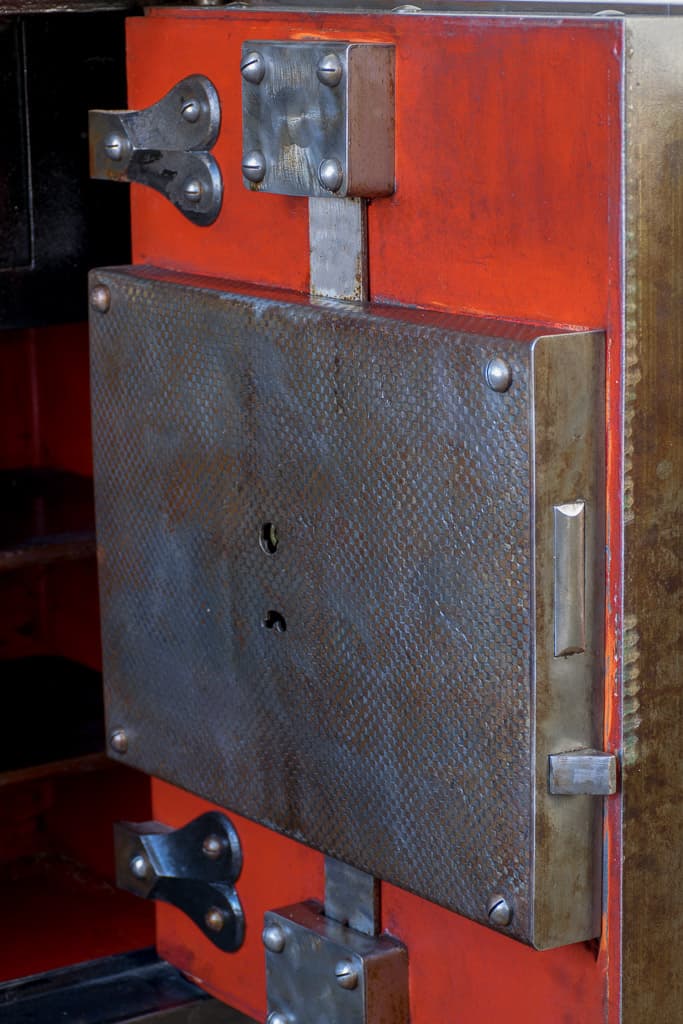 Exceptional Late 19th Century Antique Safe Cabinet - French antique 保險箱 7