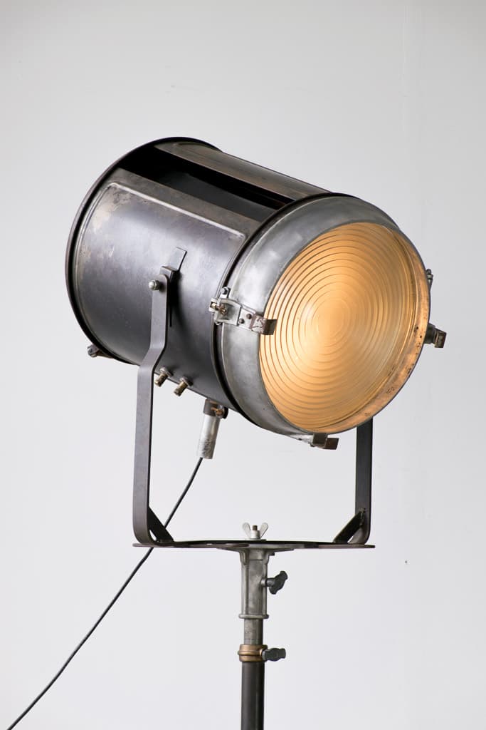Early 20th Century Movie Theater Spotlight by Cremer - French antique 地燈 2