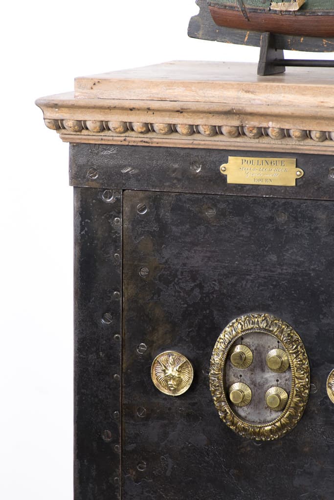 19th Century French Metal and Wood Safe - French antique 保險箱 2