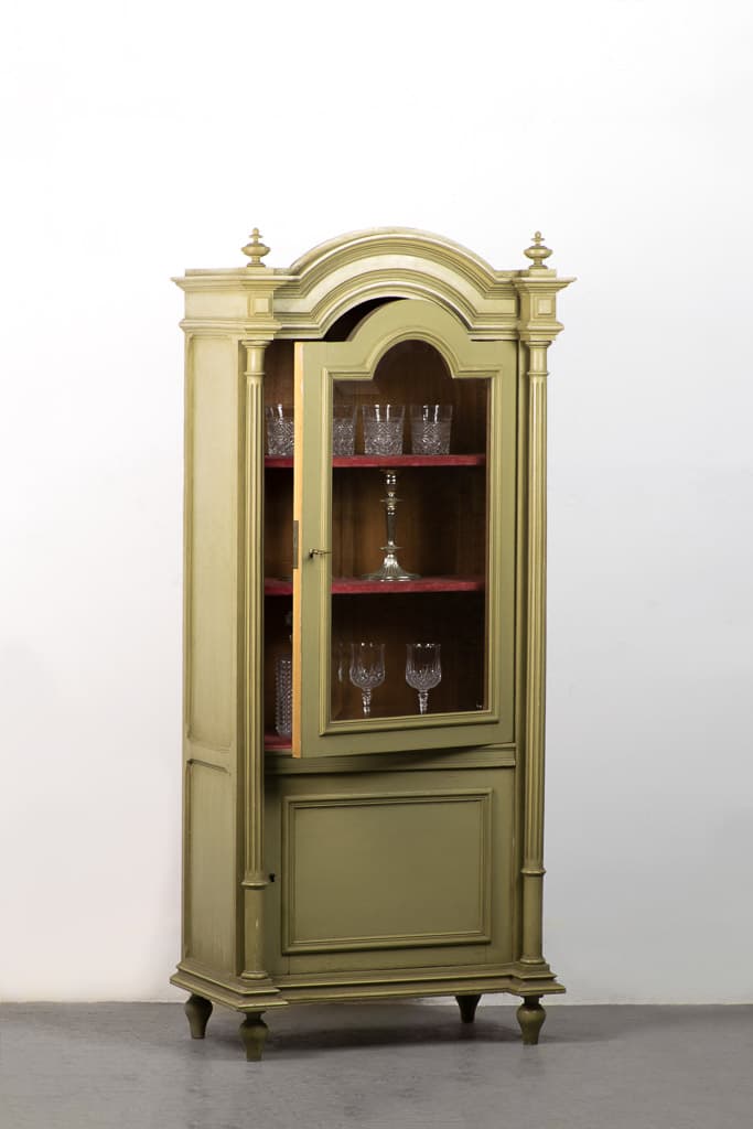 French Louis XV Style Display Cabinet - French antique display cabinet 3