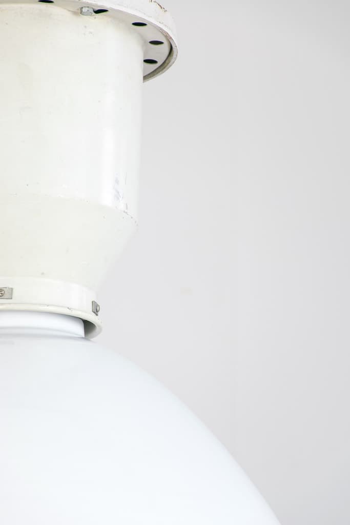 Eastern European Industrial White Enamel Factory Light - French antique industrial lighting 3