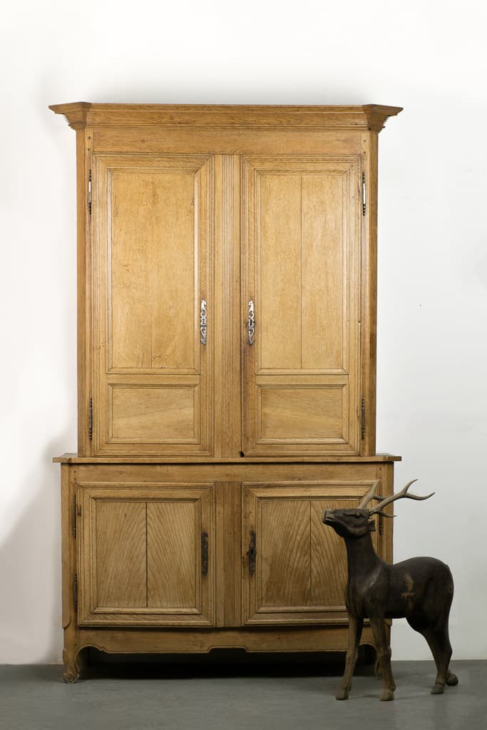 Mid 19th Century French Louis XVI Style Cabinet - French antique bookcases & armoires 3
