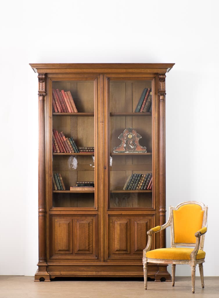 Late 19th Century French Louis XVI Style oak Bookcase - French antique display cabinet 4