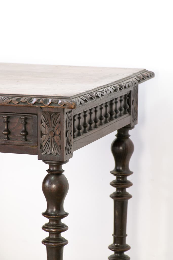 Beautiful Late 19th Century Henri II Style Desk - French antique desks 2
