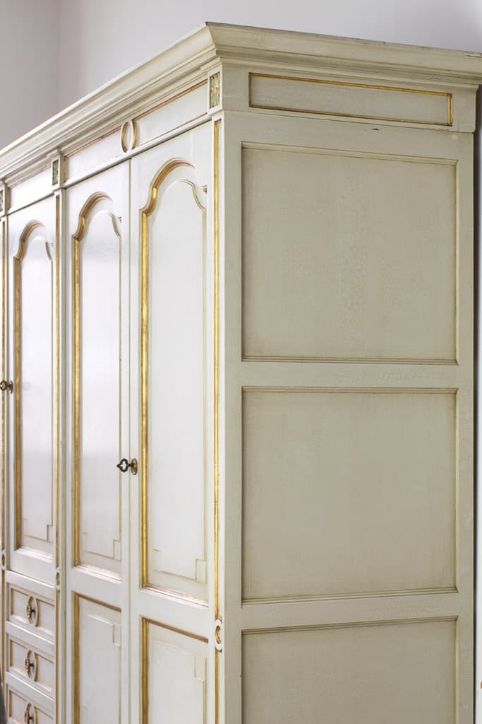 Large Louis XVI Style Mahogany Painted Wardrobe - French antique 書櫃 4